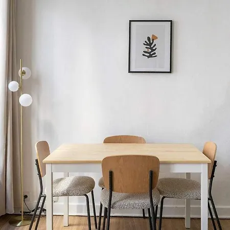 Greneta - Spacious Flat Montorgueuil 4pax *