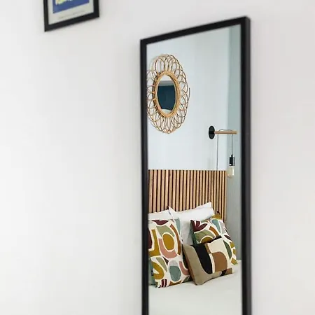 Greneta - Spacious Flat Montorgueuil 4pax דירה פריז