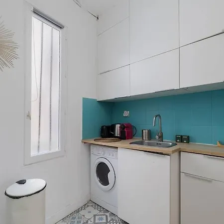 Greneta - Spacious Flat Montorgueuil 4pax דירה *