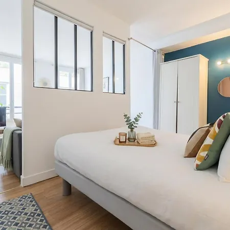 Furtive - Montorgueuil Apartmán *